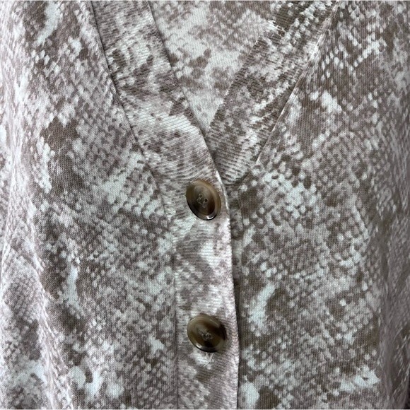 Ann Taylor Snakeskin Print Short Sleeve Sweater with V-Neck Cardigan Set Small - Picture 10 of 15